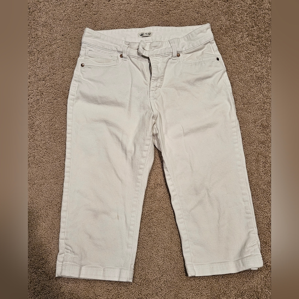 Lee Just below the waist womens jean capris